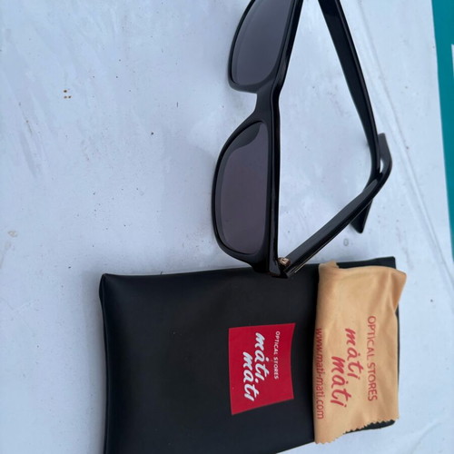 Gucci GG0746S 001 γυαλιά ηλίου σαν καινούργια, μαύρα