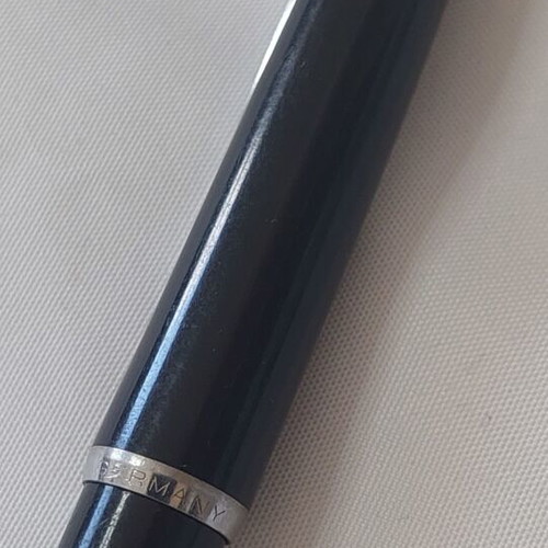 Pelikan Mk10 Silvexa pen used