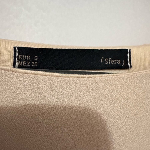 Sfera blouse with 3/4 sleeve used, light salmon with blue velvet designs