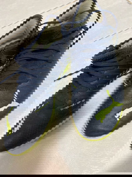 PUMA ποδοσφαιρικά παπούτσια παιδικά  σε άριστη κατάσταση με σχάρα