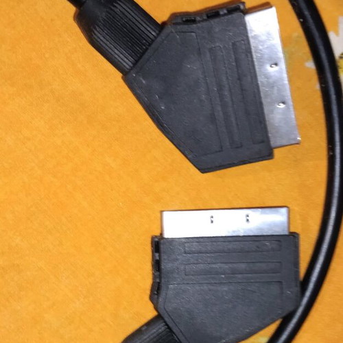 Scart cable used, black round