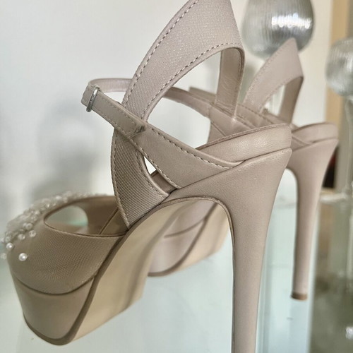 Handmade wedding sandals size 34/35 like new, beige with silk beads and pearls