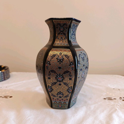 Vintage vase used, slightly damaged