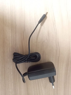 AC/DC adaptor Tech IT03024EU used