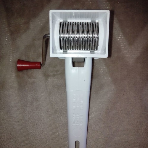 Moulinex herb cutter new, made in France