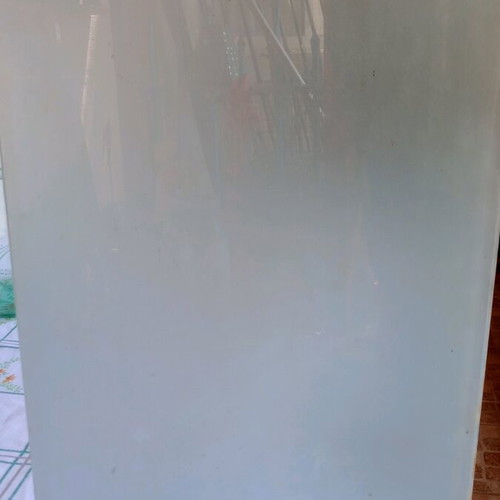 Sandblasted glass like new, pack of 13 pieces 10 millimeters thick