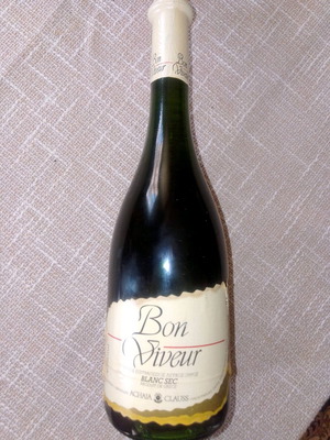 Vintage Bon Viveur wine bottle sealed from Achaia Clauss