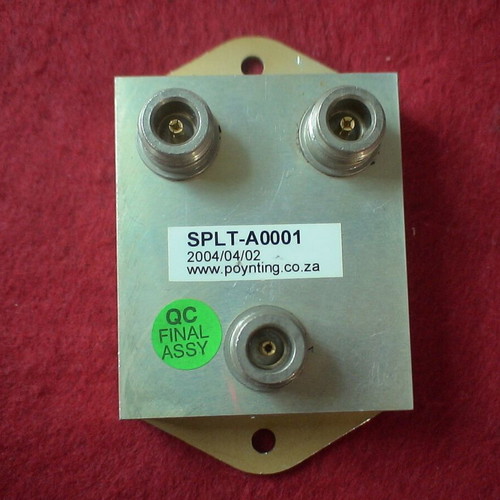 Poynting SPLT-A0001 RF Power Splitter 2-Way used