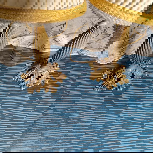 Две бронзови нощни лампи употребявани