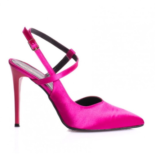 Fuchsia heels with straps like new, size 39