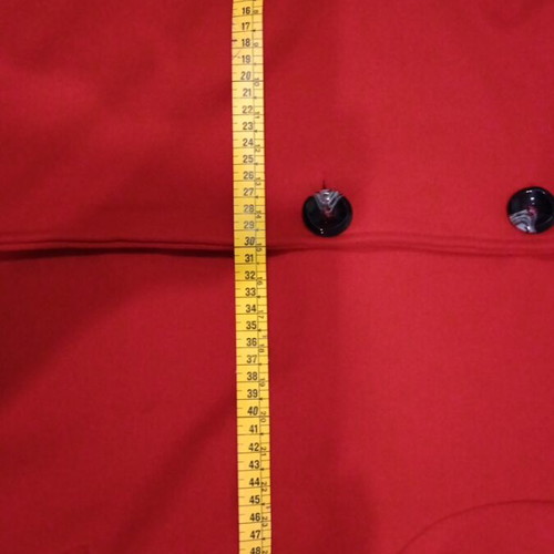Women's coat like new, bright red, size XL