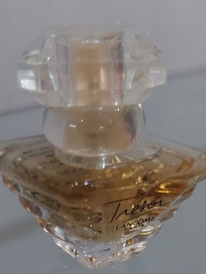 Trésor by Lancôme Eau de Parfum 5 ml like new miniature