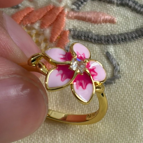 Pandora ring with Moana flower, size 52, unworn