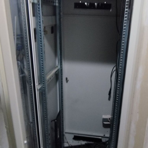 Digitus rack cabinet used 160cm x 60cm x 60cm