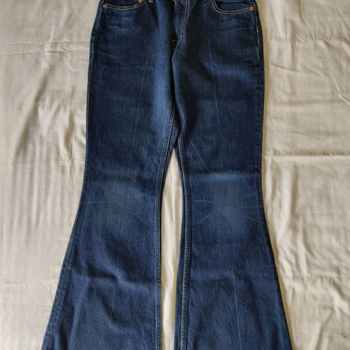 Levi's 544 jeans Superlow Flare σε σκούρο μπλε, μέγεθος W31 L32, σαν καινούργιο