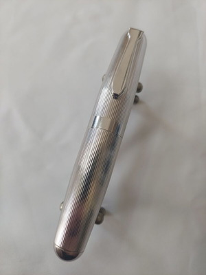 Laban Presidential Pinstripe pen used
