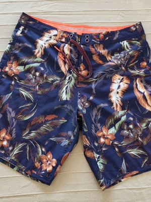 Superdry αντρικό μαγιό Large με μοτίβο Hawaiian