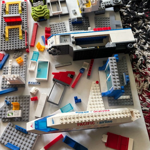 Various vehicles and parts from compatible blocks used