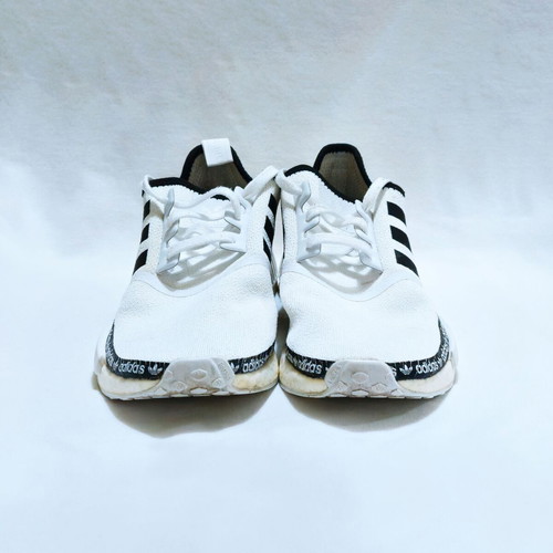 adidas gazelle silver green womens Tênis Adidas NMD R1 Branco/Preto – NewSkull main image 1