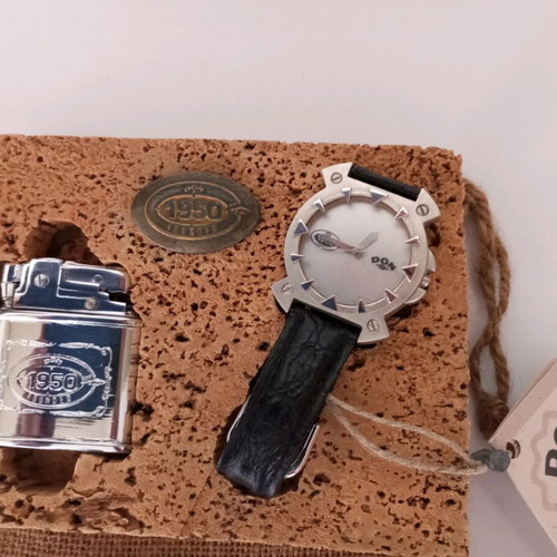 Wristwatch and lighter set new with packaging