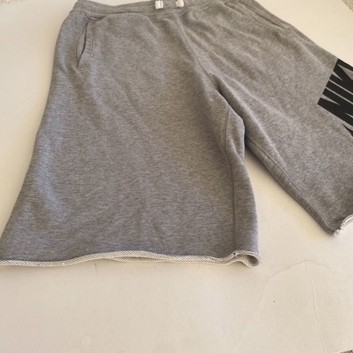 Nike Sportswear shorts gray, like new, kids XL (13-15 years)