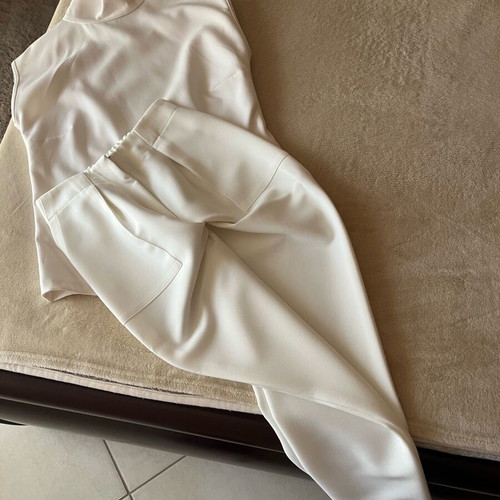 Ckontova white set like new, pants and blouse