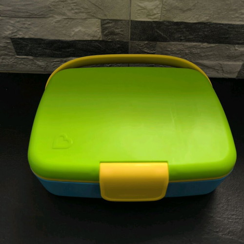 Munchkin Lunch Box food container like new