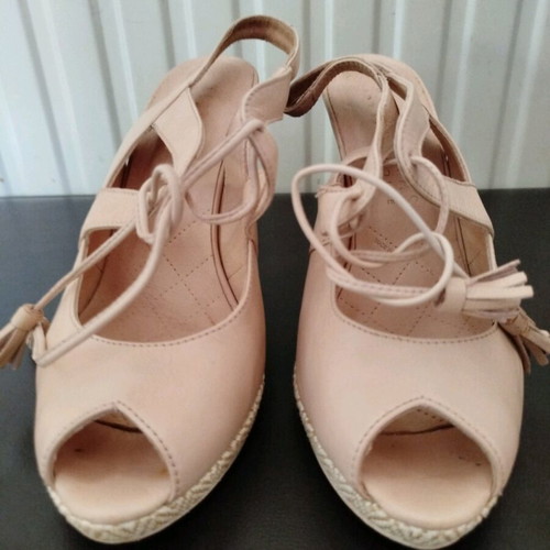 Hispanitas sandals like new, size 40, pink leather