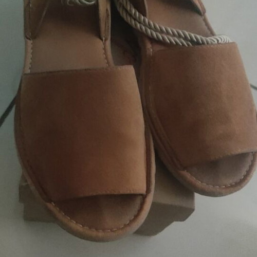 Suede lace up sandals like new, size 38, brown and orange