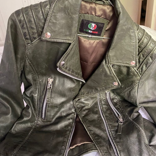 Italian leather jacket like new, green, size L