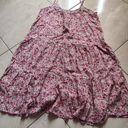 Loose floral dress size XS like new