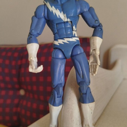 Marvel Legends Quicksilver action figure like new, 15cm, Hasbro