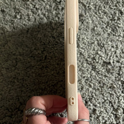 iPhone 17 Pro case unused