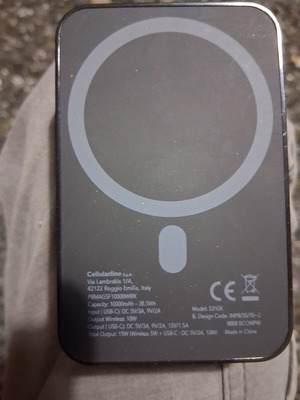 Cellular Line charger like new