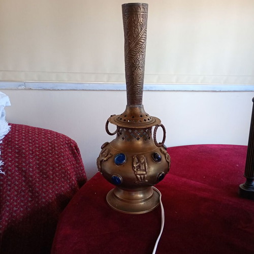 Brass table lamp used, height 40 cm