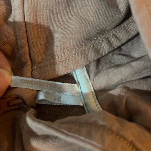 Orchestra tracksuit set like new, color rotten apple