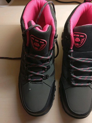 Fashion Icon women's hiking boots new, size 39, gray