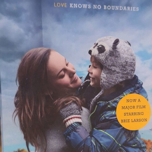 The Room by Emma Donoghue book used, English