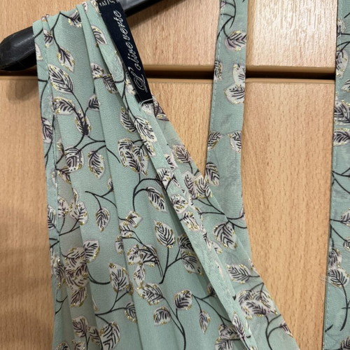 Summer dress green, like new, airy