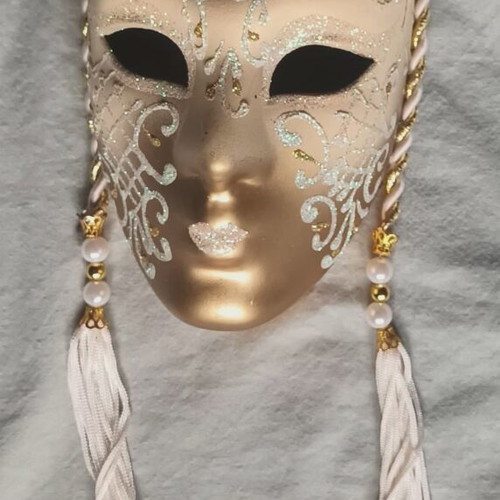 Ceramic decorative mask columbina like new, height 17cm