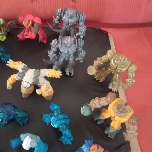 Kormites like new, pack of 30 authentic pieces