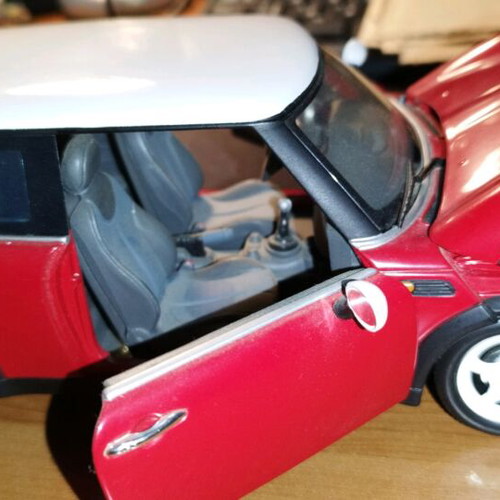 Mini Cooper used metal model car 1:18 red with white roof