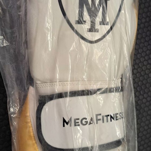 MegaFitness FM 12oz Boxing Gloves new, white-gold