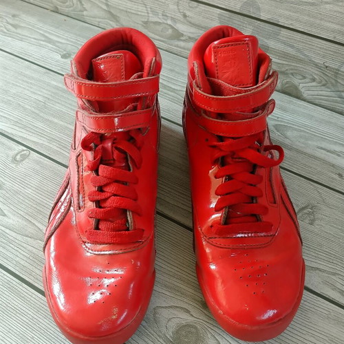 Reebok High Leather sneakers size 36.5 like new, red