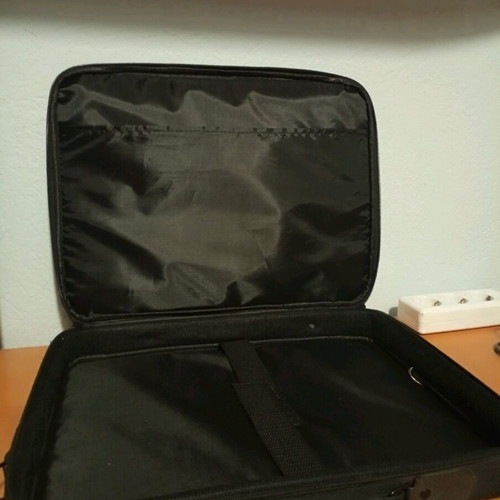Laptop bag like new, black with shoulder strap