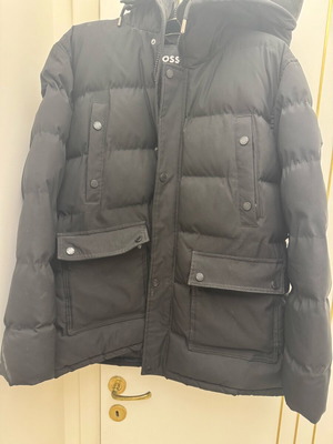 Boss puffer jacket men's black like new