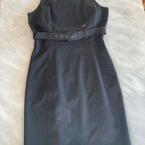 Toi and moi black dress lightly worn, size S