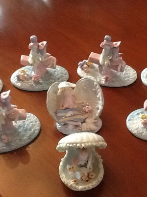 Πορσελάνινες μινιατούρες εποχής 1965 σε άριστη κατάσταση