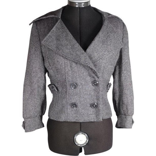 Checked white gray jacket with buttons short like new