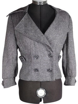 Checked white gray jacket with buttons short like new